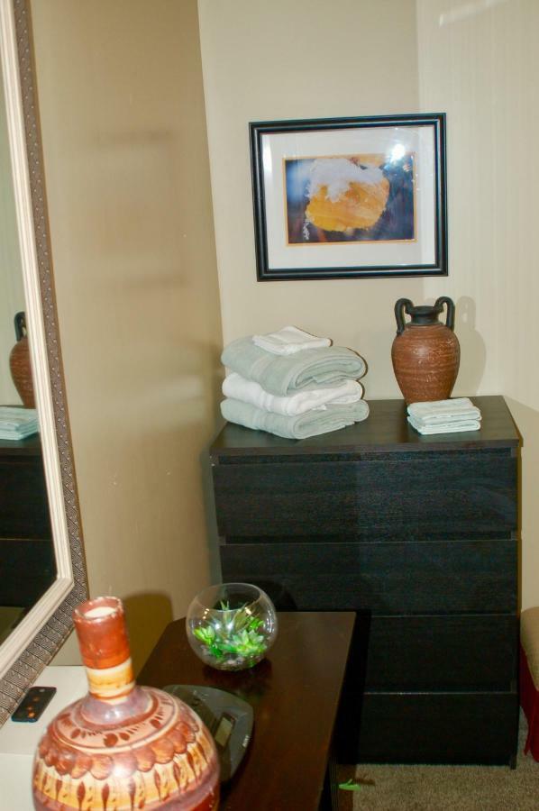 Blue Bear Den 3Br 2Ba Dtc Private Apt Hot Tub Esterno foto