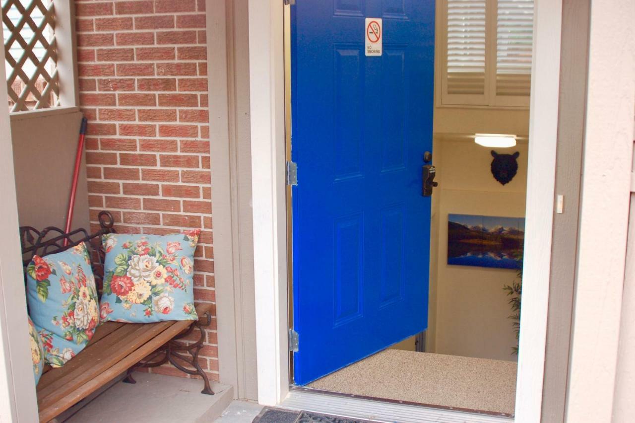 Blue Bear Den 3Br 2Ba Dtc Private Apt Hot Tub Esterno foto