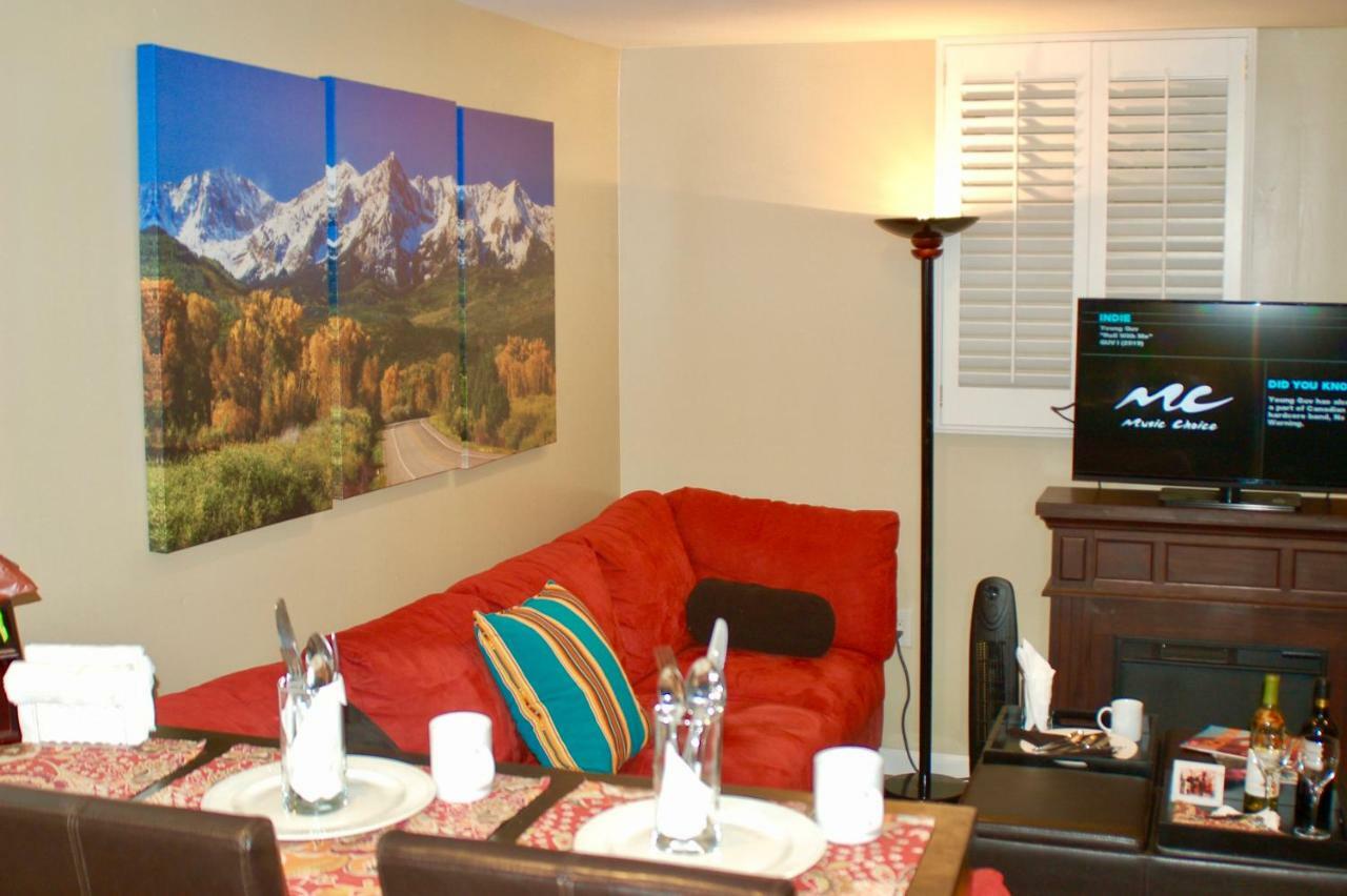 Blue Bear Den 3Br 2Ba Dtc Private Apt Hot Tub Esterno foto